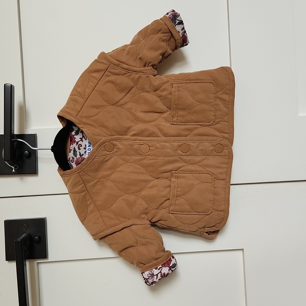 Brown quilted jacket 0-3 months